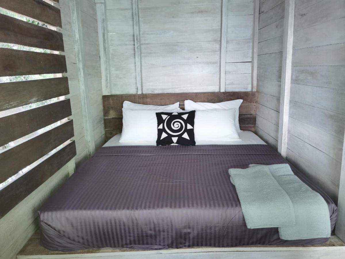 Chalet In The Jungle Pallegama 客房 照片